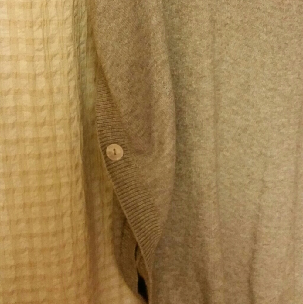 Sweater - Picture 2 of 3